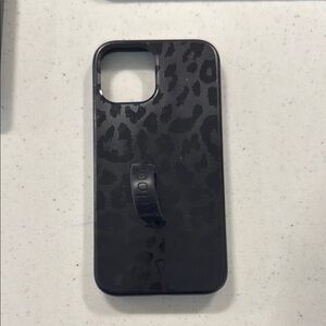 Black iPhone 12 loopy case
